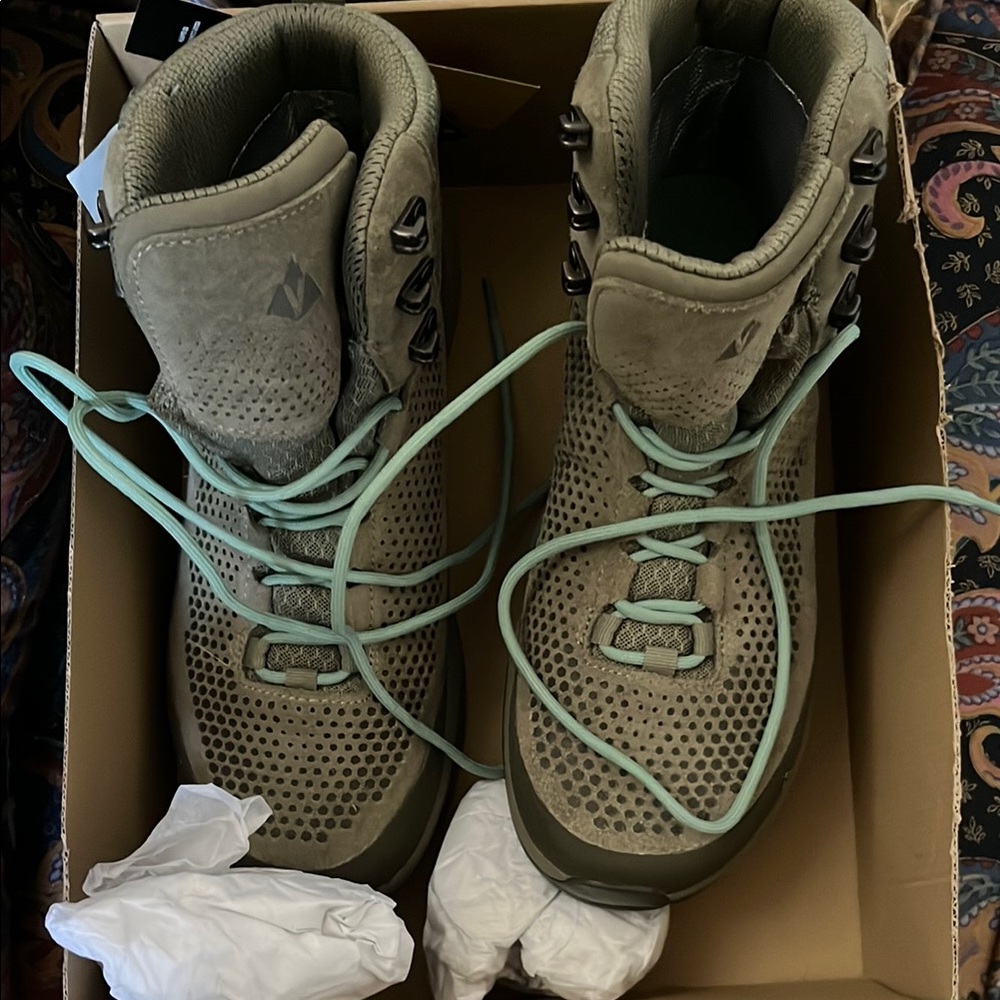 VASQUE Hiking Boots 2559 Torre AT GTX  Athletic Hiking Boots in Green  Size 10